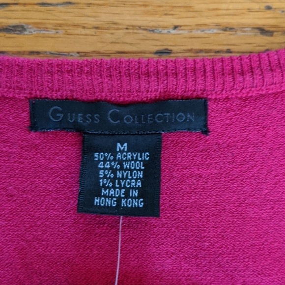 NWT Guess Sparkle Fushia Cardigan Medium - Picture 7 of 8